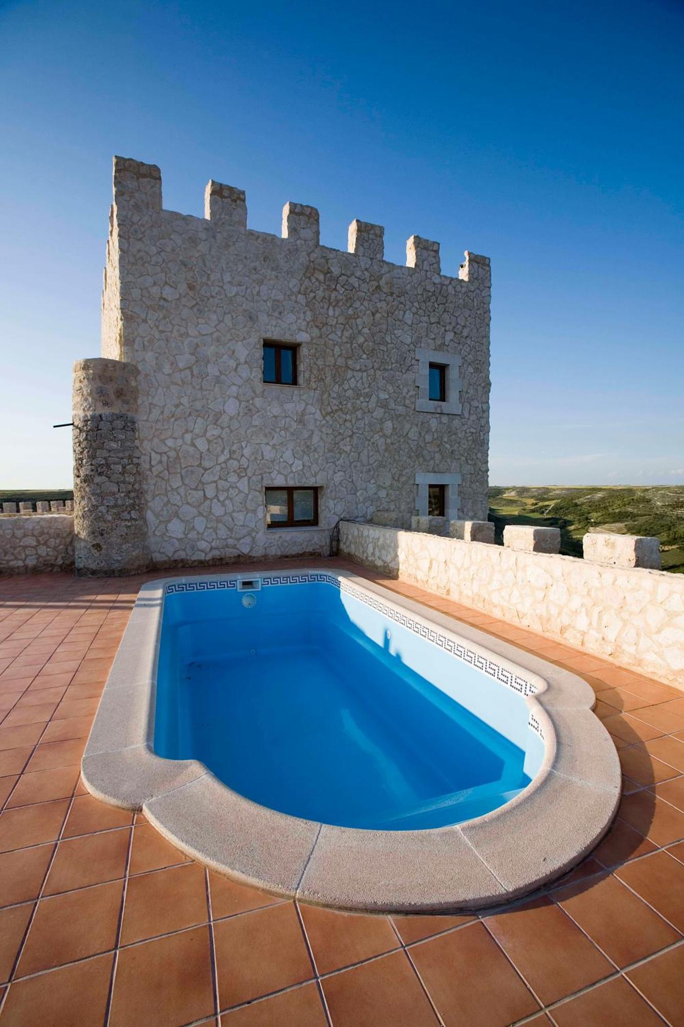 Residencia Real Del Castillo De Curiel Curiel de Duero Exterior photo